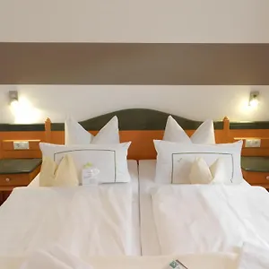 Jaegerhof Garni Hotel